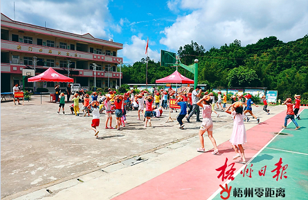 地災(zāi)實景演練 提升自護能力