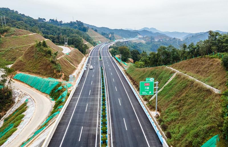 蒼昭高速公路預計年底通車